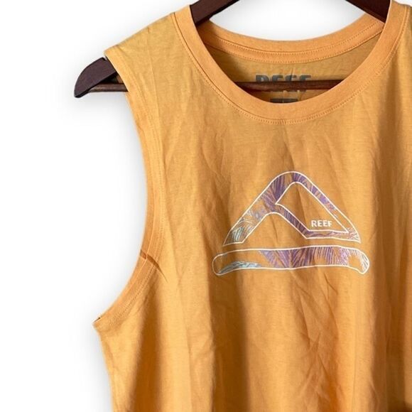 NWT Reef Gold Crys Muscle Tank - Picture 4 of 6